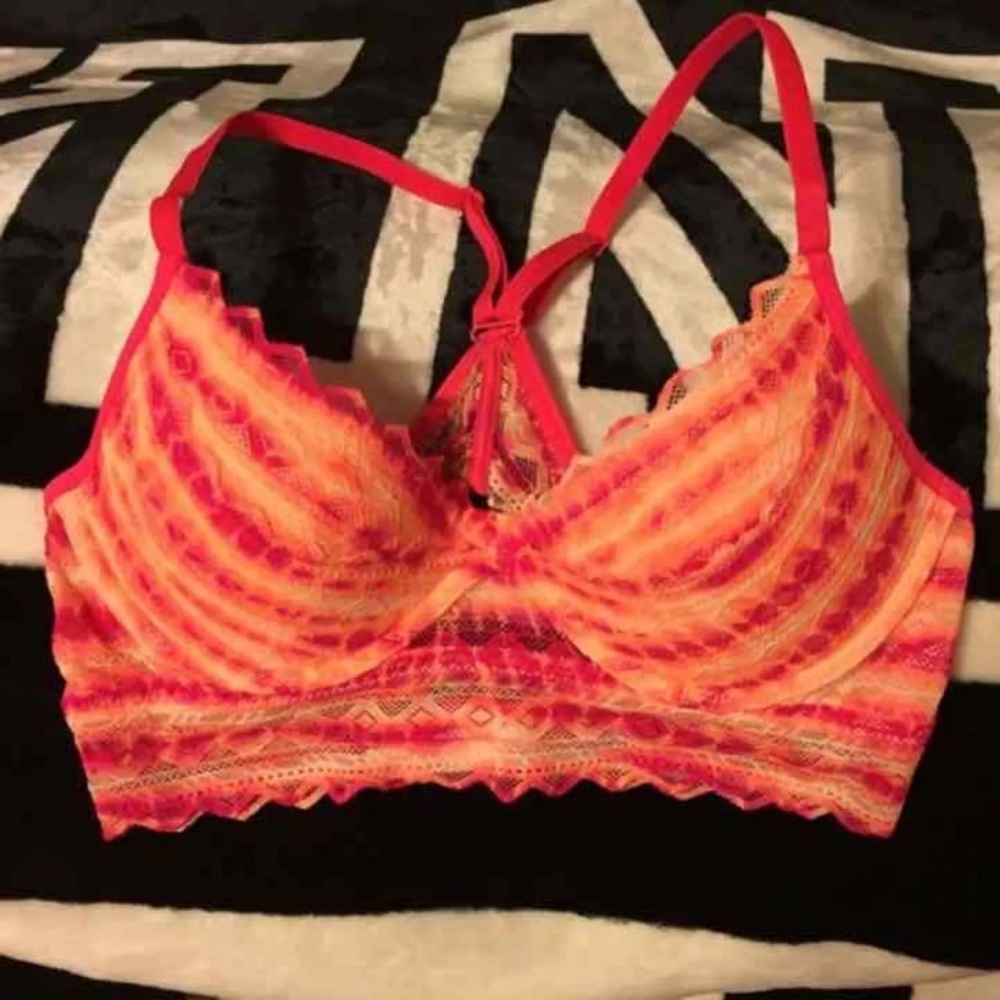 VS PINK Lace Racerback